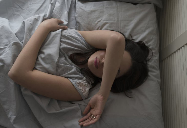 Tìm nguyên nhân bị bóng đè với nhà cái May88 cá cược lô đề